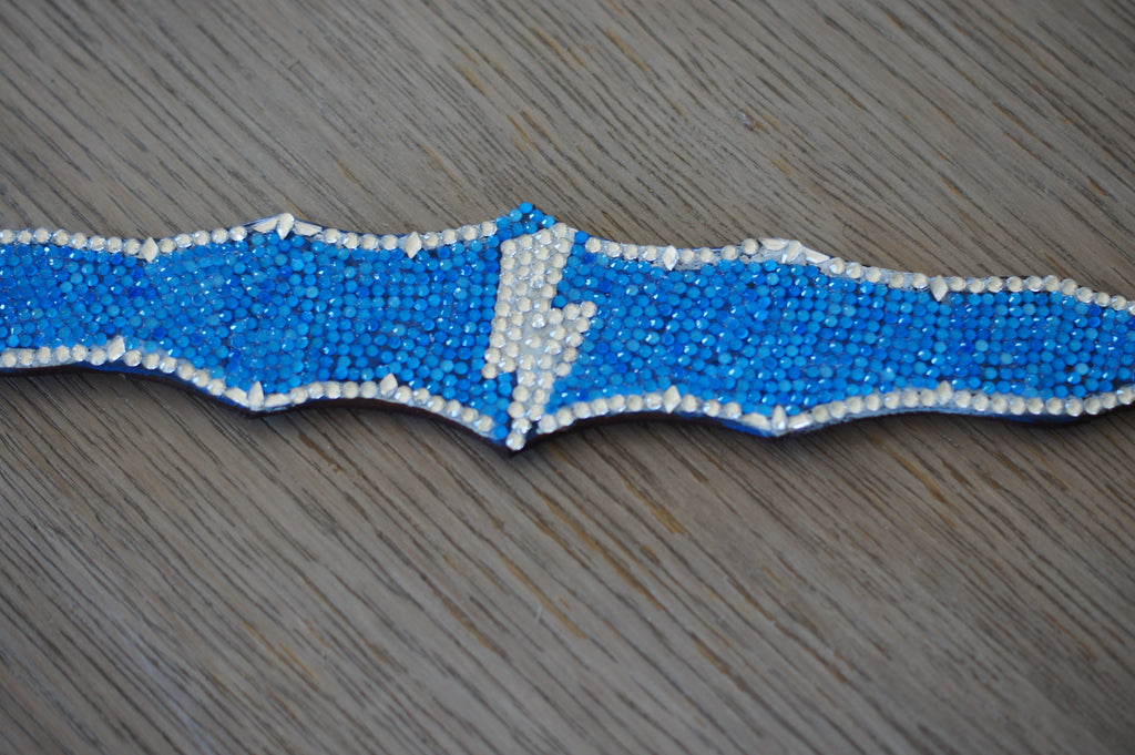 Blue & White Lightning Bolt Breastcollar